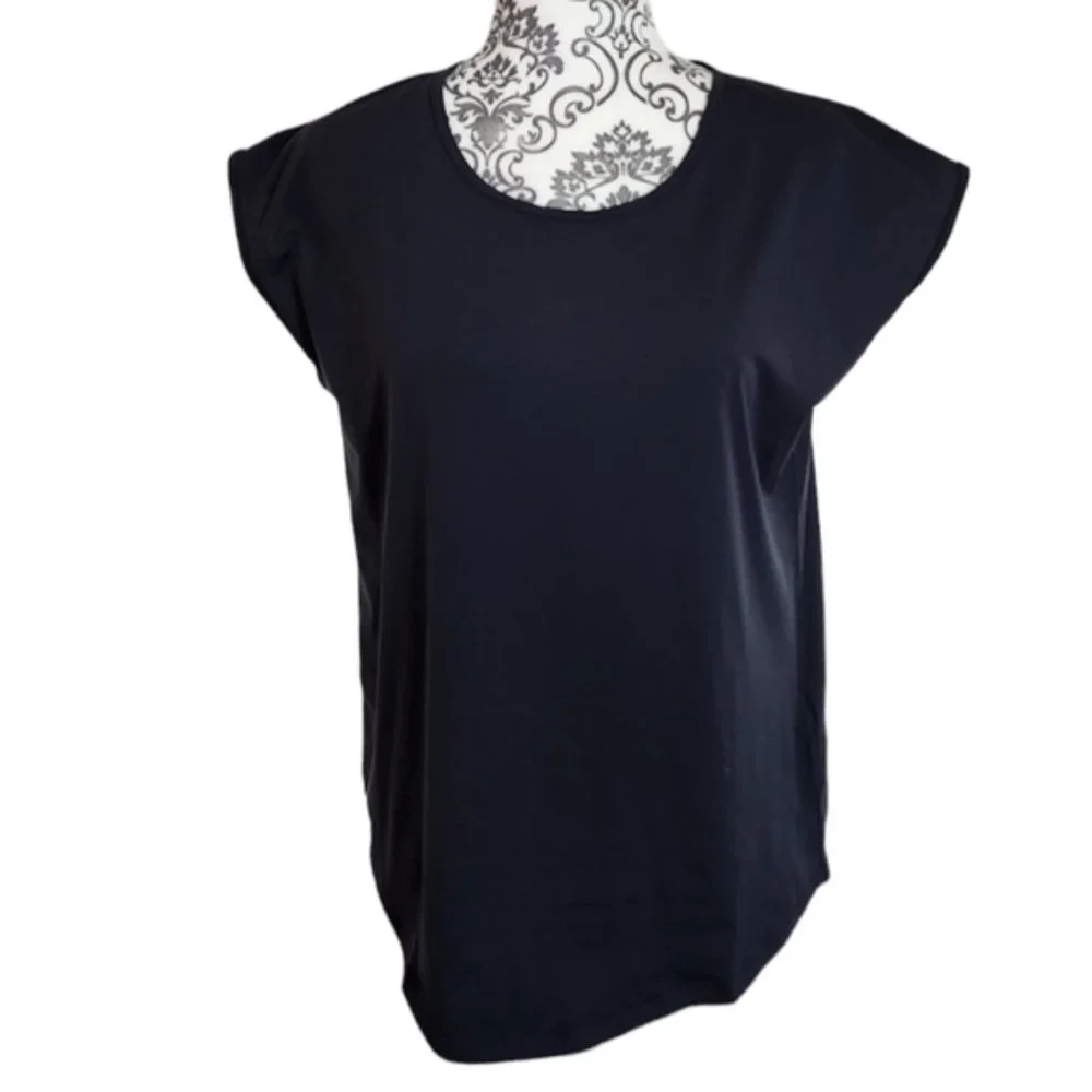 Peak Performance Epic Tee Shirt Black Back Seam Detail Lightweight - Picture 2 of 12